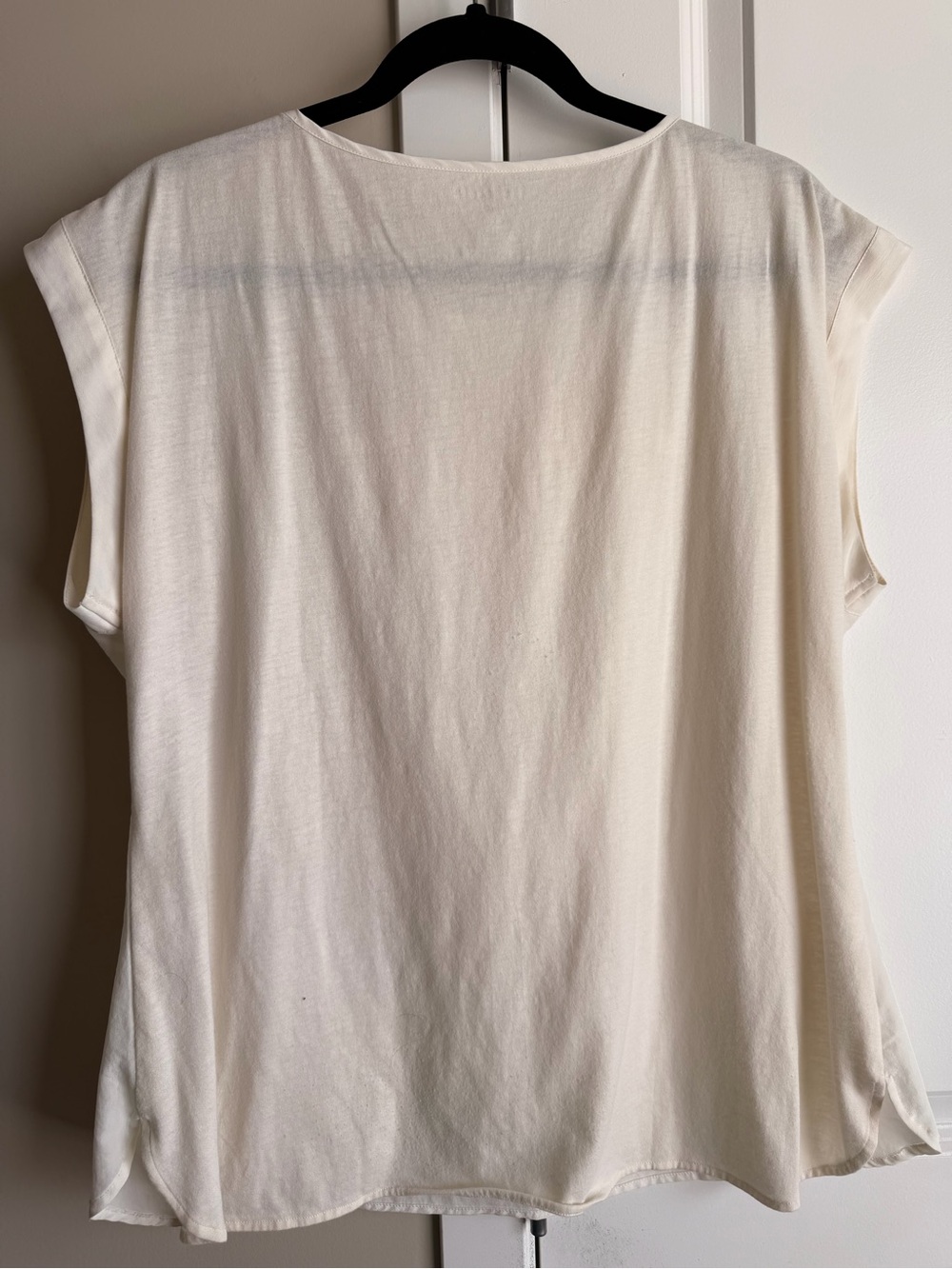 Van Heusen Cream Cap Sleeve V-Neck Blouse - Picture 3 of 3